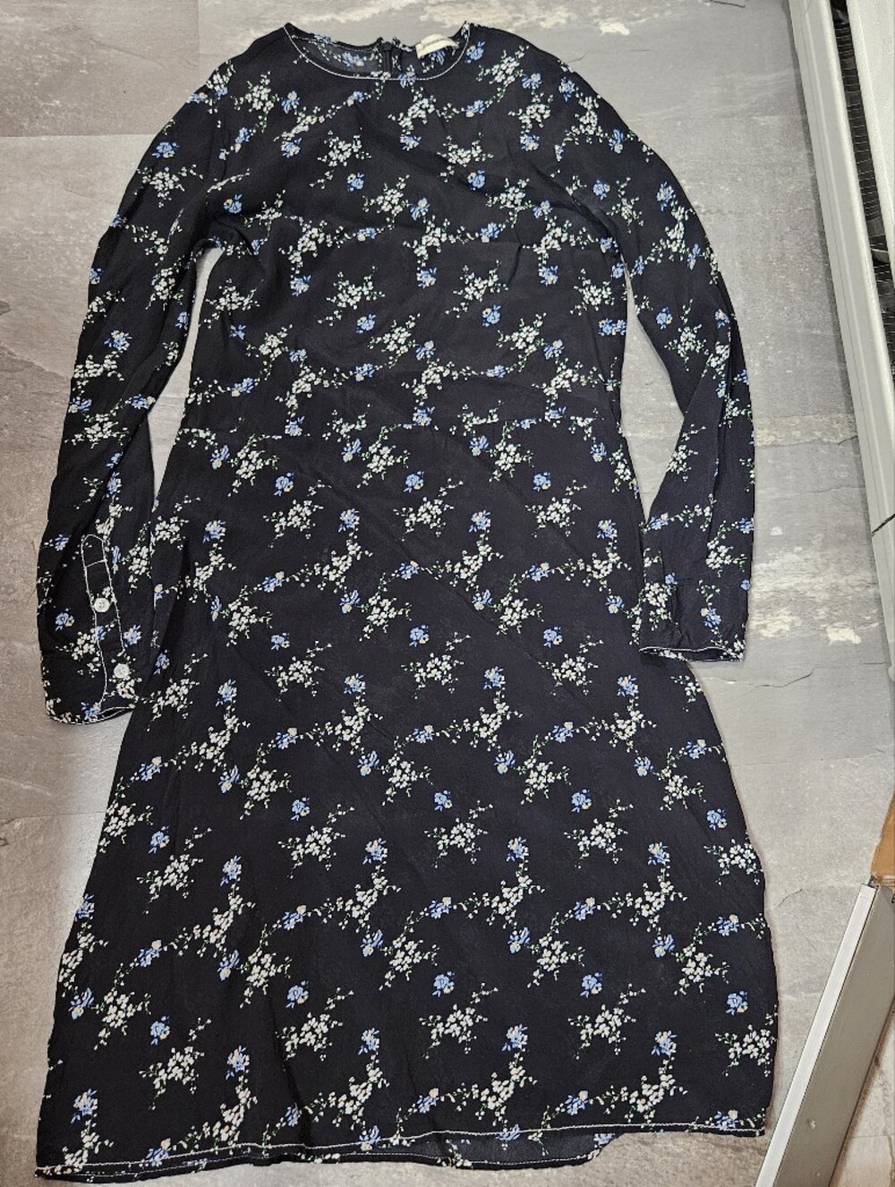 By Malene Birger "Garola" Black Long Sleeve Midi Dress. Floral Print. Size 4 US.